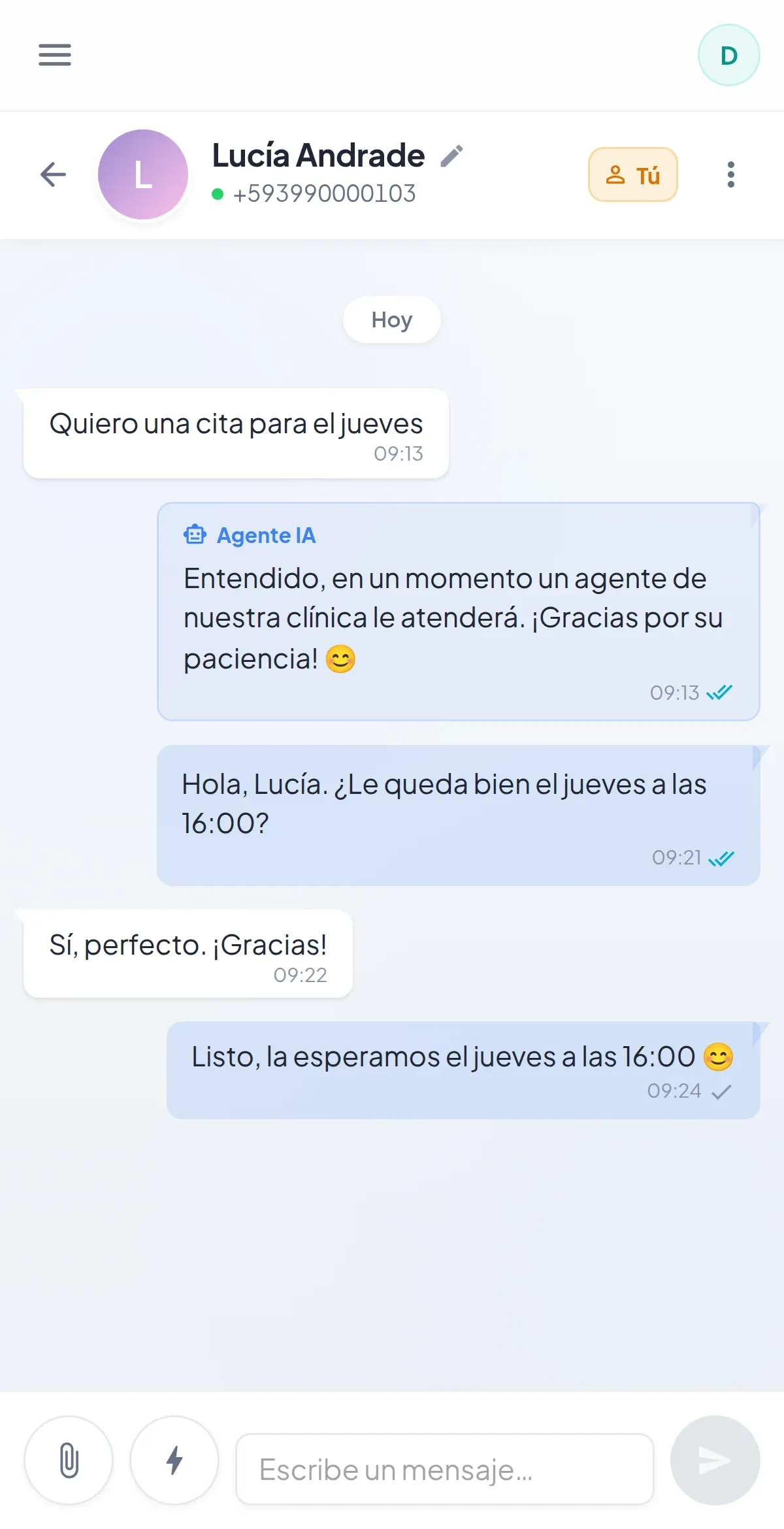 Conversación de WhatsApp con una paciente que confirma su cita del jueves a las 16:00